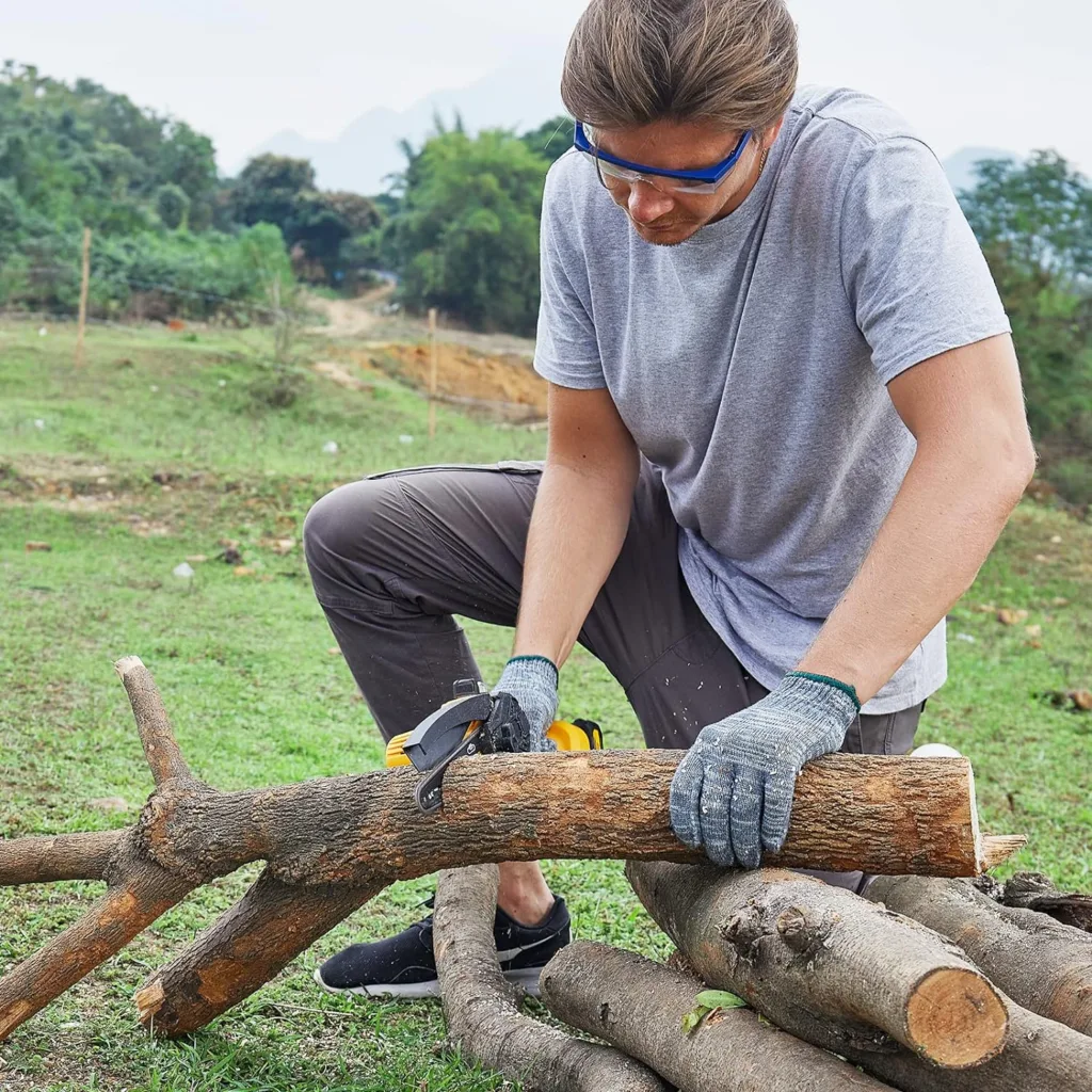 mejores mini motosierras de batería